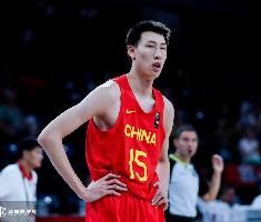 U19男篮最后一分钟细节处理得不错 希望他们能撑起中国篮球的明天