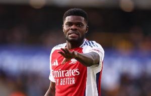 百家乐-世体：托马斯合同只剩不到三个月，他在巴萨感兴趣的球员名单上