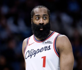 百家乐pp下载地址-又轰下46+11+7，抱歉哈登：你从历史第一变成了历史第二